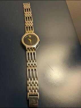 Vintage Two-Tone Dress Watch with Black Dial